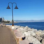 Modern & Cozy Studio Excellent Location Near Beach