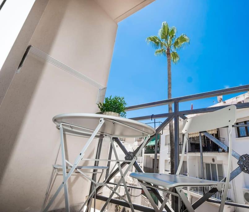 Apartment Modern & Cozy Excellent Location Near