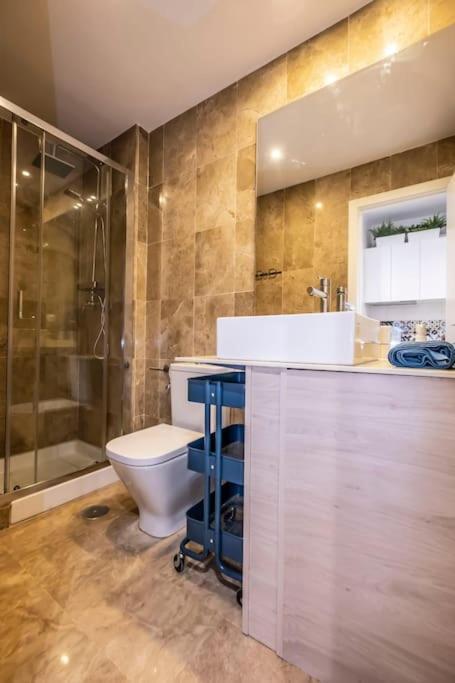 Apartment Modern & Cozy Excellent Location Near *
